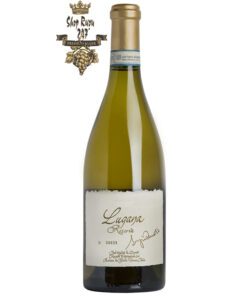 Rượu Vang Ý Trắng Zenato Lugana Riserva khi nhìn sẽ thấy có màu vàng rơm. Rượu mang hương thơm các loại quả như lê