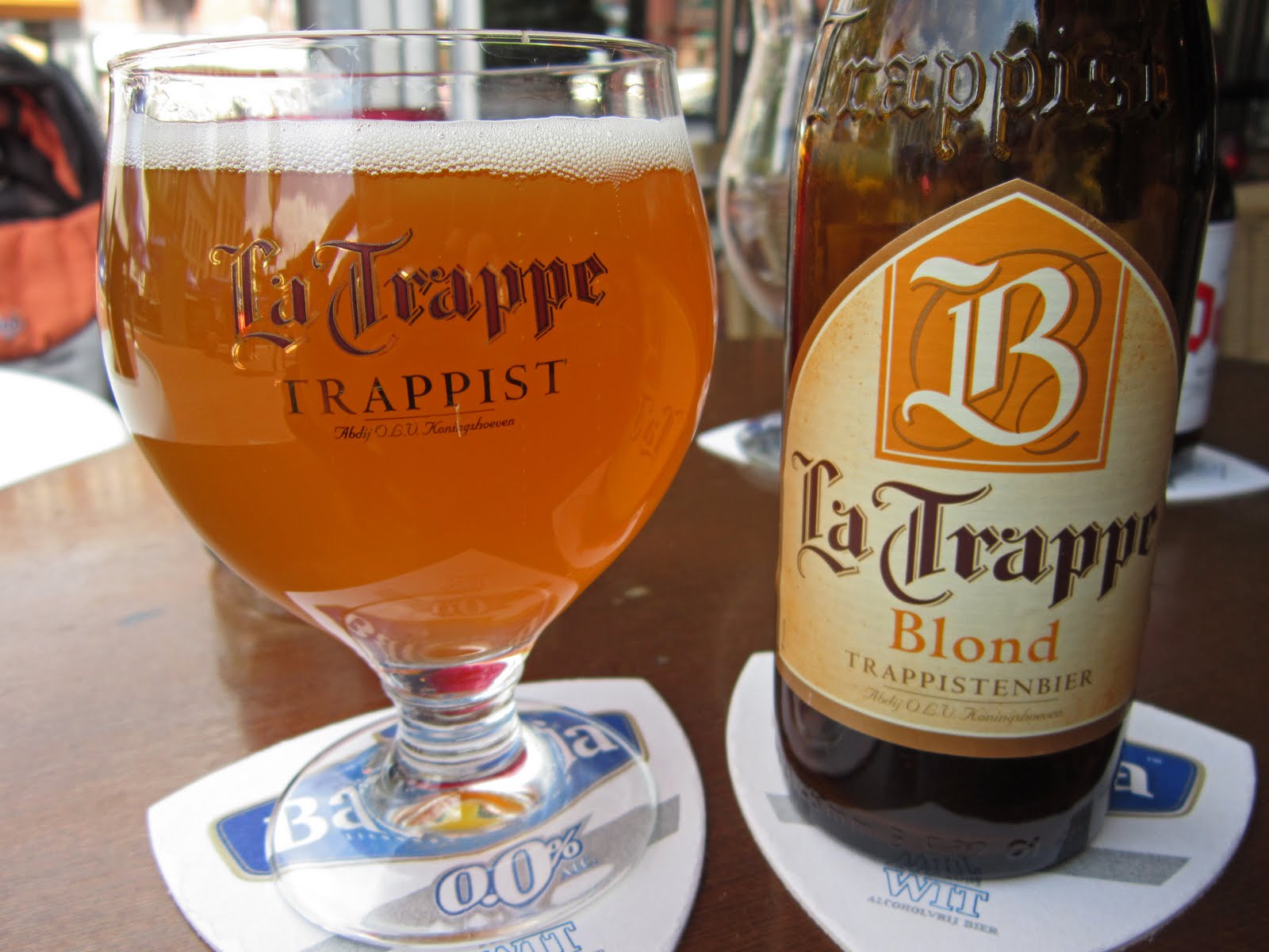 Bia La Trappe Blond 6%