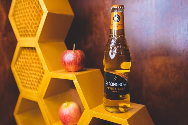 Bia Strongbow Honey & Apple 4.5% chai 330ml