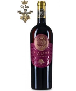 Rượu Vang Đỏ Suadens Rosso có mầu đỏ hồng ngọc. Hương thơm của hoa quả với hương vị của Maiatica, anh đào của Taurasi, hạt Avellana, hạt dẻ Montella, hạt dẻ Avellino, mận hoang dã và quả mâm xôi màu xanh