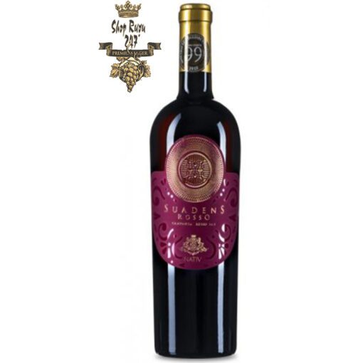 Rượu Vang Đỏ Suadens Rosso có mầu đỏ hồng ngọc. Hương thơm của hoa quả với hương vị của Maiatica, anh đào của Taurasi, hạt Avellana, hạt dẻ Montella, hạt dẻ Avellino, mận hoang dã và quả mâm xôi màu xanh