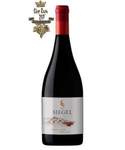 Vang Chile Siegel Special Reserve Pinot Noir có mầu anh đào đẹp mắt. Hương thơm của các loại trái cây đỏ tươi như dâu tây, anh đào