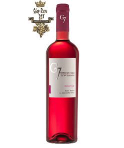 Rượu Vang Chile Hồng G7 Merlot Rose có mầu hồng đậm. Hương thơm tinh tế và phức tạp của quả mâm xôi, quả dâu tây và cánh hoa hồng
