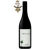 Rượu Vang New Zealand Ribbonwood Pinot Noir có mầu đỏ đậm đẹp mắt. Hương thơm của gỗ sồi kết hợp với hương thơm