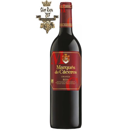 Vang Tây Ban Nha Marques de Caceres Crianza Rioja DOC có màu đỏ ruby đậm. Hương thơm lan tỏa của quả mọng đỏ cùng gợi ý của vani