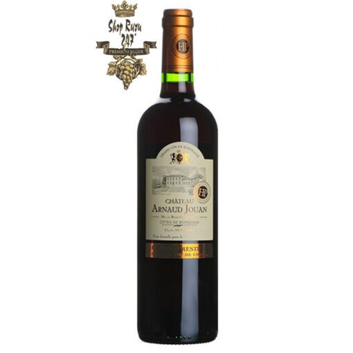 Chateau Arnaud Jouan có màu đỏ đẹp mắt. Rượu thơm ngon mượt mà, hương vị tinh tế, tươi mát nhẹ nhàng.