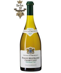 Puligny Montrachet Champ Canet có mầu vàng rơm. Hương thơm phức tạp của các loại hoa và một số loại trái cây chín.