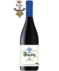 Almásy Zweigelt 2019 có màu tím đậm, cấu trúc nhưng mượt mà với hương vị cherry đậm đặc trưng (tương tự Pinot Noir). Dâu đen, khói và gia vị cũng thường được trưng bày. Rượu vang được trưởng thành trong gỗ sồi và cho thấy khả năng lão hóa tốt.