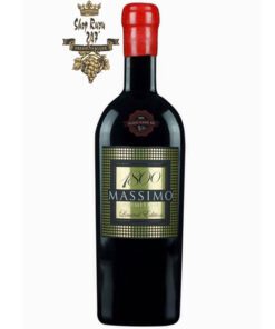 Rượu Vang Đỏ Massimo 1800 Limited Edition 18 độ có mầu đỏ đậm sâu. Là một chai rượu vang 18 độ rất đặc biệt làm từ giống nho nổi tiếng