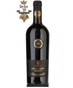 Rượu Vang Đỏ Rinforzato Giordano Appassimento Primitivo có mầu đỏ hồng sẫm. Hương thơm của quả mọng đen, caramel, vani của các loại cà ri. Hương vị thơm ngon tròn vị của trái cây chín cùng một chút cay nhẹ tạo nên một kết thúc dài, thanh lịch.