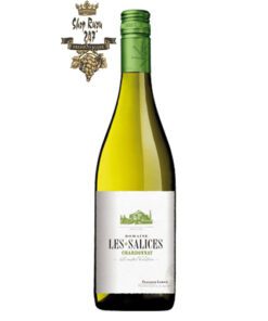 Les Salices Sauvignon Blanc có mầu vàng chanh đẹp mắt. Hương thơm của nho, gỗ hoàng dương, cam quýt cùng gợi ý của trái cây nhiệt đới