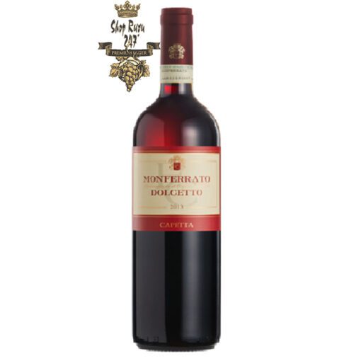 Rượu Vang Đỏ Monferrato Dolcetto có mầu vàng đỏ đậm ánh tím. Hương thơm phức tạp tinh tế của trái cây chín đỏ