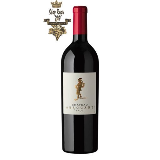 Rượu Vang Pháp Đỏ Arrogant Frog Languedoc Reserva có mầu đỏ nổi bật. Hương thơm của hoa quả nhiệt đới như dưa, lê, táo cùng gợi ý của vani