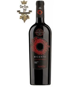 Rượu Vang Đỏ Bicento Irpinia Campi Taurasini có mầu đỏ đậm đặc. Đây là loại rượu vang đặc biệt có mùi vị đậm đà lan tỏa với hương thơm của các loại hoa quả chín, anh đào, gia vị anh đào malatica.