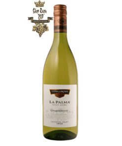 Vang Chile Trắng La Palma Chardonnay có mầu vàng rơm tươi mới. Một loại rượu rất thơm với hương của các loại quả như cam quýt, đào