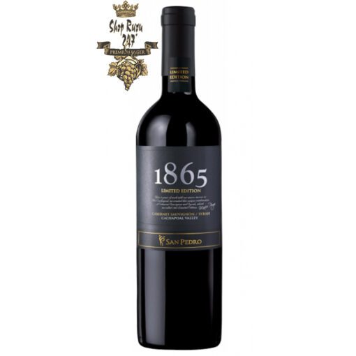 Rượu Vang Đỏ 1865 Limited Edition Cabernet Sauvignon Syrah có mầu đỏ tía mãnh liệt. Hương thơm của các loại trái cây tươi như mận, anh đào