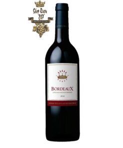 Vang Đỏ Baron Philippe de Rothschild Bordeaux Red có mầu anh đào sâu ánh tím. Hương thơm phong phú, dễ chịu với hương trái cây