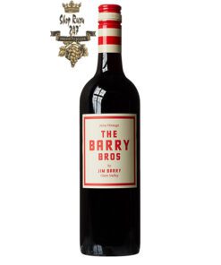 Rượu Vang Đỏ Barry Bros Shiraz Cabernet Sauvignon có mầu đỏ anh đào đẹp mắt. Hương thơm của anh đào, dâu đen, mận, hoa hồi