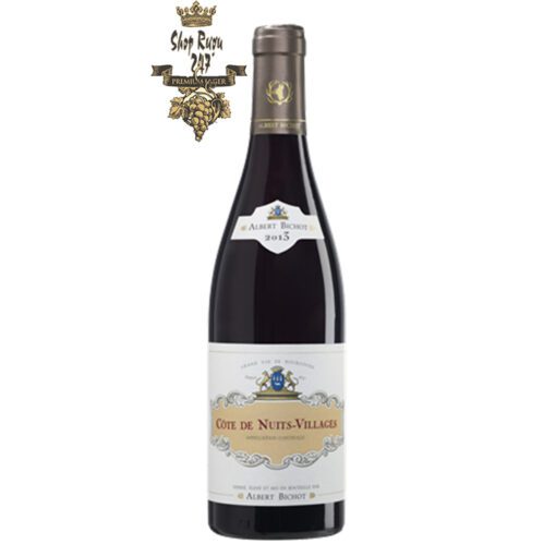 Rượu Vang Đỏ Domaine du Clos Frantin Echezeaux Grand Cru Albert Bichot có mầu đỏ đẹp mắt. Hương thơm là sự kết hợp của trái cây mùa hè