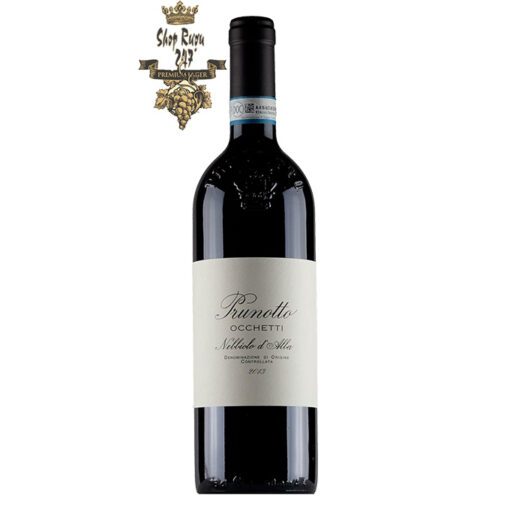 Rượu Vang Đỏ Prunotto Occhetti Nebbiolo dAlba DOCG có mầu đỏ của Ruby có cường độ tốt với garnet. Hương thơm thanh lịch với gợi ý của quả mâm xôi,