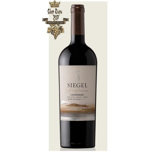 Rượu Vang Đỏ Siegel Single Vineyard Carmenere có mầu tím đậm. Hương vị của trái cây mầu đen được bổ xung bởi các ghi chú