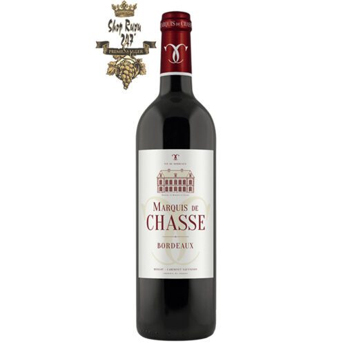 Rượu Vang Pháp Đỏ Marquis de Chasse Oaked Red Bordeaux có màu  đỏ grannet ánh tím. Hương thơm của những bó hoa thanh lịch lan tỏa