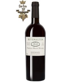 Rượu vang Pháp Château St Michel Rivesaltes 1945 là một trong những loại rượu vang mạnh cấu trúc vang sánh mịn và lượng tannin mềm mại