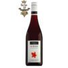 Rượu Vang Pháp Georges Duboeuf Cuvee Red có màu đỏ ánh tím đẹp mắt. Hương vị hơm ngon của trái cây mọng đỏ như phúc bồn tử, anh đào,