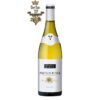 Rượu vang Pháp Trắng Georges Duboeuf Pouilly Fuisse 2019 có màu vàng đặc trưng của nho Chardonnay. Màu sắc ấy vô cùng sống động và lung linh trong những chiếc ly
