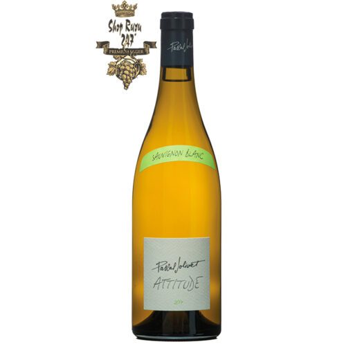 Rượu vang Pháp Trắng Pascal Jolivet Attitude Sauvignon Blanc IGP, được là sự pha trộn giữa các loại nho Sauvignon Blanc, Pascal, Pháp