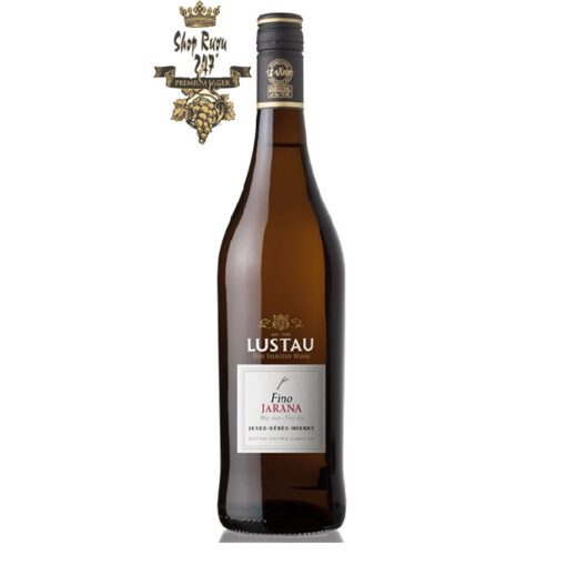 Rượu vang Tây Ban Nha Lustau Solera Familiar: Fino Jarana 2019 có màu nhạt, rượu vang này có mũi cường độ trung bình của táo xanh