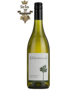 Rượu Vang Trắng New Zealand Ribbonwood Pinot Gris có mầu vàng đẹp mắt. Hương thơm của táo, mộc qua cùng hương vị