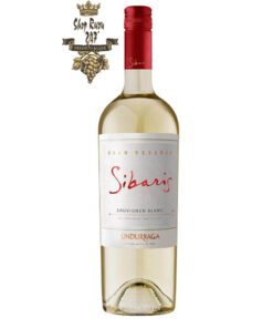 Rượu Vang Trắng Undurraga Sibaris Sauvignon Blanc có màu vàng xanh nhạt và có mùi hương mạnh mẽ của cam quýt, bưởi