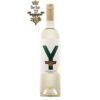 Rượu Vang Trắng Y Reserva Sauvignon Blanc là một loại rượu vang có mầu vàng nhạt cùng sắc xanh. Hương thơm tuyệt vời