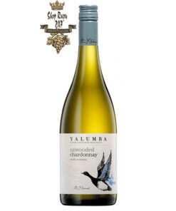 Rượu vang trắng Úc Yalumba Y Series Unwooded Chardonnay có vị phong phú của quả dứa, hòa lẫn với hương cam, quýt, canh, dưa
