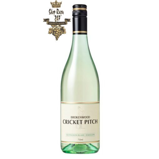 Rượu vang Úc Brokenwood Cricket Pitch White nổi bật lên vị chua từ axit tự nhiên trong trái cây tươi chín mọng