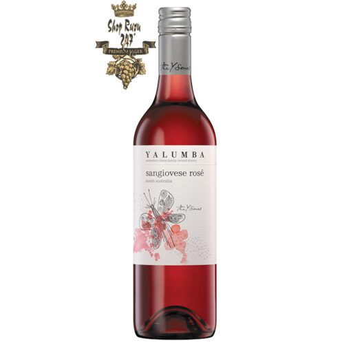 Rượu vang hồng Úc Yalumba Y Series Sangiovese Rosé hiện lên đầy tinh tế với màu hồng nhạt tươi tắn