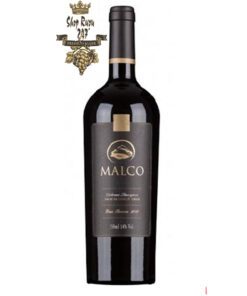 Rượu Vang Đỏ Chile MALCO  Cabernet sauvignon có màu đỏ ruby đậm đẹp mắt, Có hương vani và gia vị,