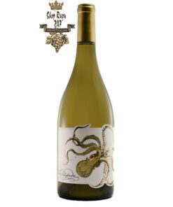 Rượu Vang Mỹ OPTOPUS CHARDONEY có màu vàng nhạt. Hương thơm của nhiều trái cây và gia vị - lê
