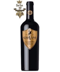 Rượu Vang Ý Giovano Vino Rosso được kết hợp từ nhiều giống nho của nhiều niên vụ. Có màu đỏ đậm đà