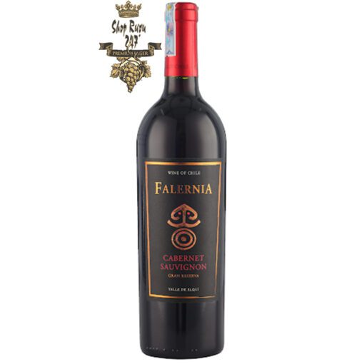 Vang Chile FALERNIA CABERNET SAUVIGNON GRAN RESERVA mang màu ruby đỏ, với hương thơm của trái cây