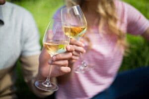 rượu vang trắng bao gồm những loại nho, hương vị và hương thơm tốt nhất mà thế giới cung cấp