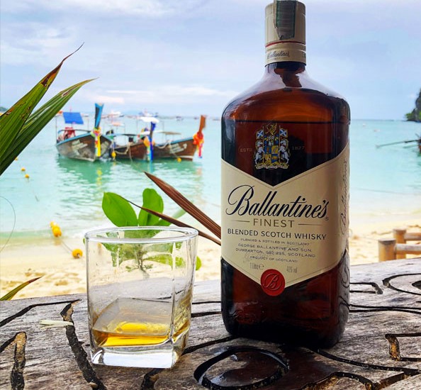 Shopruou247_hinh_anh_ballantines finest2