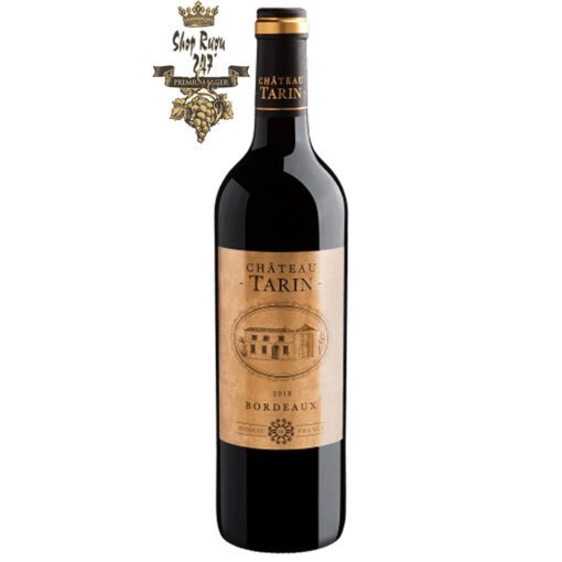 Rượu Vang Pháp Đỏ Château Tarin Bordeaux 2019 có màu đỏ đậm sâu ánh tím. Hương thơm phức hợp của các loại trái cây rừng