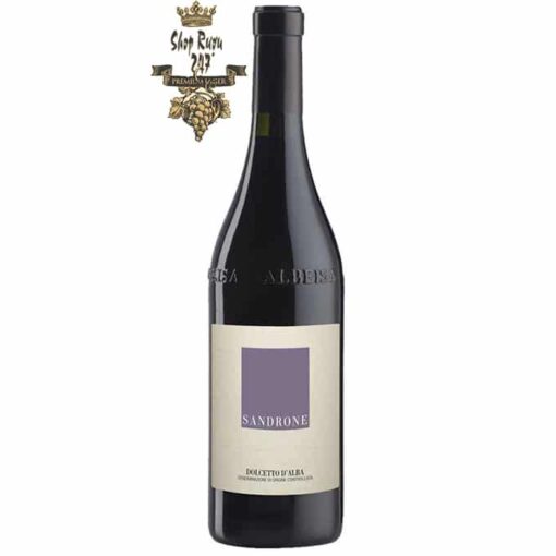 Rượu Vang Ý Sandrone Dolcetto d'Alba được sản xuất từ giống nho Dolcetto, được thu hoạch từ 11 vườn nho khác nhau