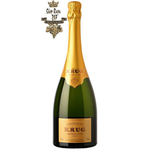 Rượu Champagne Krug Grande Cuvée Brut là sự pha trộn của 146 loại rượu vang từ 11 năm khác nhau, rượu vang trẻ nhất từ ​​năm 2013