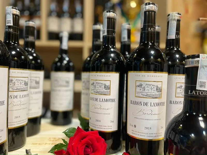 Rượu vang Baron De Lamothe Bordeaux